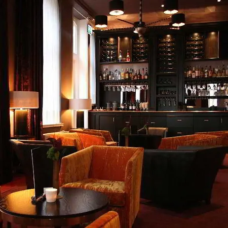 Sandton Pillows-2